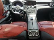 ✅ 2019 Mercedes-Benz C 43 AMG • VIN: 55SWF6EB4KU292762 • Lot: 57553335. Wystawiony na Copart z przebiegiem 59 469 mil. Bezpłatny archiwum sprzedaży aukcyjnych z USA i szczegółowy raport historii pojazdu na DreamBid. Zdjęcie 8.