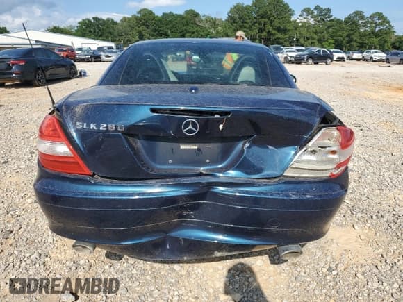 ✅ 2007 Mercedes-Benz SLK 280 • VIN: WDBWK54F27F159009 • Лот: 57470455. Опубликован ранее на Copart с пробегом 210 208 миль. Бесплатный доступ к архиву аукционных продаж из США и подробный отчёт об истории автомобиля на DreamBid. Изображение 6.