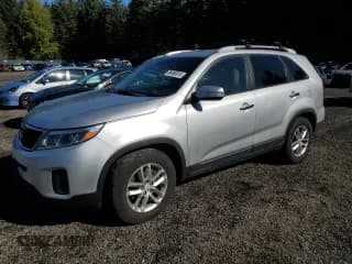 ✅ 2015 Kia Sorento LX • VIN: 5XYKTDA73FG597702 • Lot: 86468915. Listed on Copart with 88,136 mi. Free auction sales archive from the USA and detailed vehicle history report at DreamBid. Image 1.