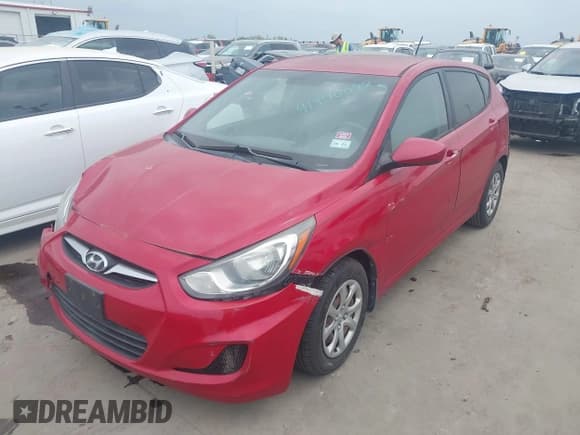 ✅ 2012 Hyundai Accent GS • VIN: KMHCT5AE8CU025037 • Лот: 41970088. Опубликован ранее на IAAI с пробегом 128 841 миль. Бесплатный доступ к архиву аукционных продаж из США и подробный отчёт об истории автомобиля на DreamBid. Изображение 2.