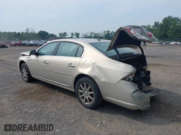 ✅ 2008 Buick Lucerne CXL • VIN: 1G4HD57218U124161 • Lot: 42752798. Wystawiony na IAAI z przebiegiem 79 699 mil. Bezpłatny archiwum sprzedaży aukcyjnych z USA i szczegółowy raport historii pojazdu na DreamBid. Zdjęcie 3.