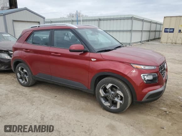 ✅ 2024 Hyundai Venue SEL • VIN: KMHRC8A39RU291721 • Lot: 49740025. Listed on Copart with 25,577 mi. Free auction sales archive from the USA and detailed vehicle history report at DreamBid. Image 4.