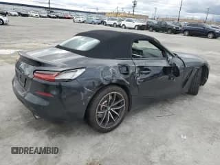 ✅ 2019 BMW Z4 sDrive30i • VIN: WBAHF3C54KWW42809 • Lot: 45155744. Wystawiony na Copart z przebiegiem Nie podano. Bezpłatny archiwum sprzedaży aukcyjnych z USA i szczegółowy raport historii pojazdu na DreamBid. Zdjęcie 3.