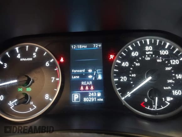 ✅ 2024 Nissan Sentra S • VIN: 3N1AB8BV1RY275226 • Lot: 43319331. Wystawiony na IAAI z przebiegiem 80 291 mil. Bezpłatny archiwum sprzedaży aukcyjnych z USA i szczegółowy raport historii pojazdu na DreamBid. Zdjęcie 7.