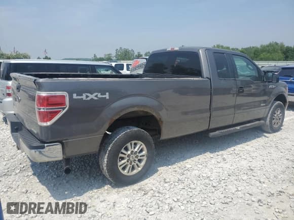 ✅ 2013 Ford F-150 XL • VIN: 1FTVX1ET3DKF22982 • Lot: 60197415. Wystawiony na Copart z przebiegiem 126 509 mil. Bezpłatny archiwum sprzedaży aukcyjnych z USA i szczegółowy raport historii pojazdu na DreamBid. Zdjęcie 3.