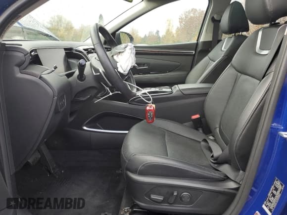 ✅ 2022 Hyundai Tucson Limited • VIN: 5NMJECAE3NH158163 • Lot: 81861084. Wystawiony na Copart z przebiegiem 20 610 mil. Bezpłatny archiwum sprzedaży aukcyjnych z USA i szczegółowy raport historii pojazdu na DreamBid. Zdjęcie 7.