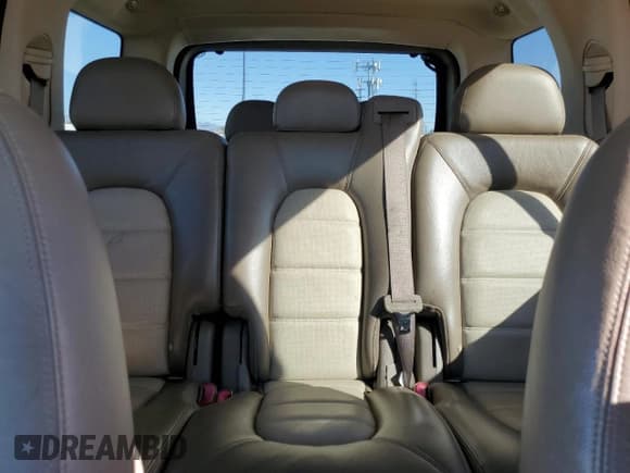 ✅ 2005 Ford Explorer Eddie Bauer • VIN: 1FMZU74E55UA46090 • Lot: 79311024. Wystawiony na Copart z przebiegiem 141 334 mil. Bezpłatny archiwum sprzedaży aukcyjnych z USA i szczegółowy raport historii pojazdu na DreamBid. Zdjęcie 10.