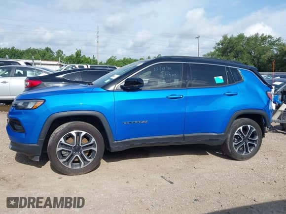 ✅ 2024 Jeep Compass Limited • VIN: 3C4NJDCN6RT586902 • Lot: 42472236. Wystawiony na IAAI z przebiegiem 15 693 mil. Bezpłatny archiwum sprzedaży aukcyjnych z USA i szczegółowy raport historii pojazdu na DreamBid. Zdjęcie 14.