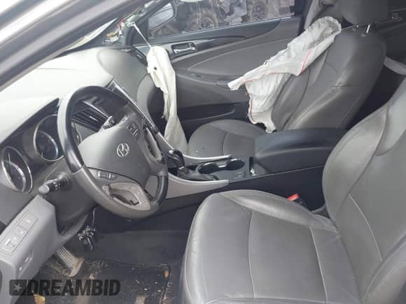 2013 Hyundai Sonata SE с VIN 5NPEC4ACXDH698252, выставлен на аукционе IAAI как лот 43457742 с пробегом 151 683 миль миль и . История ставок и продаж доступна на DreamBid. Изображение 5.