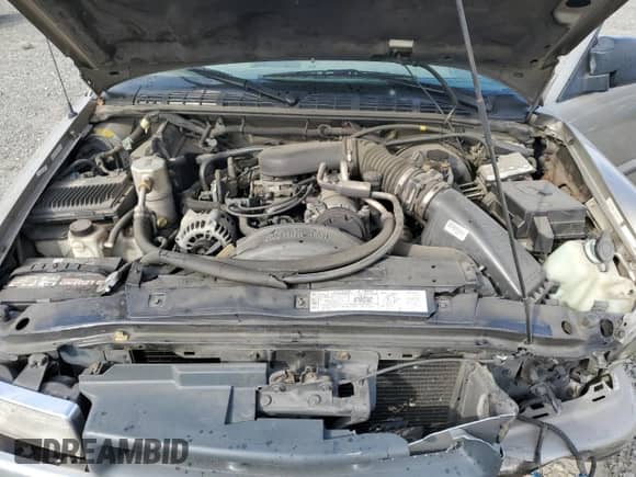 ✅ 2000 Chevrolet S-10 LS • VIN: 1GCCS19W8Y8311578 • Lot: 82570895. Listed on Copart with 169,046 mi. Free auction sales archive from the USA and detailed vehicle history report at DreamBid. Image 11.