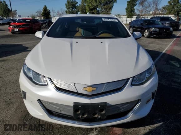 ✅ 2018 Chevrolet Volt Premier • VIN: 1G1RD6S50JU106135 • Lot: 45954224. Wystawiony na Copart z przebiegiem 64 685 mil. Bezpłatny archiwum sprzedaży aukcyjnych z USA i szczegółowy raport historii pojazdu na DreamBid. Zdjęcie 5.