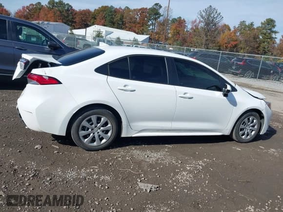 ✅ 2023 Toyota Corolla LE • VIN: 5YFB4MDE4PP004675 • Лот: 43595747. Опубликован ранее на IAAI с пробегом 39 287 миль. Бесплатный доступ к архиву аукционных продаж из США и подробный отчёт об истории автомобиля на DreamBid. Изображение 13.