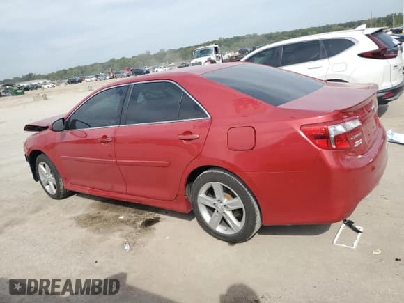 ✅ 2014 Toyota Camry SE • VIN: 4T1BF1FK5EU799842 • Lot: 84640645. Listed on Copart with 130,124 mi. Free auction sales archive from the USA and detailed vehicle history report at DreamBid. Image 2.