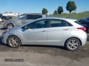 ✅ 2014 Hyundai Elantra • VIN: KMHD35LH8EU189953 • Lot: 43415981. Listed on IAAI with 145,878 mi. Free auction sales archive from the USA and detailed vehicle history report at DreamBid. Image 14.