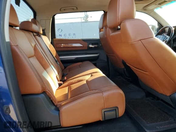 ✅ 2014 Toyota Tundra Platinum • VIN: 5TFAW5F18EX409071 • Lot: 81781195. Listed on Copart with 192,982 mi. Free auction sales archive from the USA and detailed vehicle history report at DreamBid. Image 10.