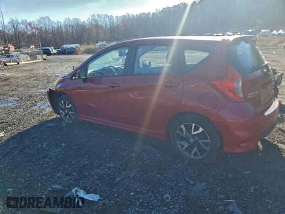 ✅ 2015 Nissan Note SR • VIN: 3N1CE2CP7FL369861 • Lot: 93892085. Listed on Copart with 43,393 mi. Free auction sales archive from the USA and detailed vehicle history report at DreamBid. Image 2.