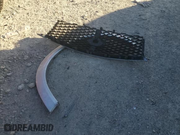 ✅ 2017 Infiniti QX80 • VIN: JN8AZ2NE3H9152683 • Lot: 89640765. Listed on Copart with 119,273 mi. Free auction sales archive from the USA and detailed vehicle history report at DreamBid. Image 13.