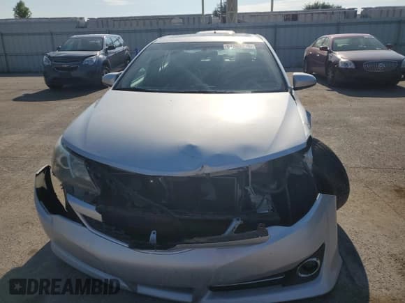 ✅ 2012 Toyota Camry L • VIN: 4T1BF1FK0CU039878 • Lot: 67365765. Wystawiony na Copart z przebiegiem 180 591 mil. Bezpłatny archiwum sprzedaży aukcyjnych z USA i szczegółowy raport historii pojazdu na DreamBid. Zdjęcie 5.