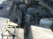 ✅ 2003 Chevrolet Silverado 2500HD LS • VIN: 1GCHC29U13E353706 • Lot: 42398034. Wystawiony na IAAI z przebiegiem 205 065 mil. Bezpłatny archiwum sprzedaży aukcyjnych z USA i szczegółowy raport historii pojazdu na DreamBid. Zdjęcie 19.