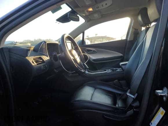 ✅ 2015 Chevrolet Volt • VIN: 1G1RB6E40FU127955 • Lot: 86139294. Wystawiony na Copart z przebiegiem 147 512 mil. Bezpłatny archiwum sprzedaży aukcyjnych z USA i szczegółowy raport historii pojazdu na DreamBid. Zdjęcie 8.