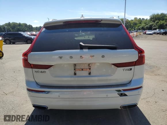 ✅ 2019 Volvo XC60 Inscription • VIN: LYVA22RL3KB235540 • Lot: 70962225. Wystawiony na Copart z przebiegiem 34 958 mil. Bezpłatny archiwum sprzedaży aukcyjnych z USA i szczegółowy raport historii pojazdu na DreamBid. Zdjęcie 6.