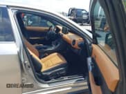 ✅ 2023 Lexus IS 300 • VIN: JTHCA1D21P5124687 • Lot: 42960048. Wystawiony na IAAI z przebiegiem Nie podano. Bezpłatny archiwum sprzedaży aukcyjnych z USA i szczegółowy raport historii pojazdu na DreamBid. Zdjęcie 5.