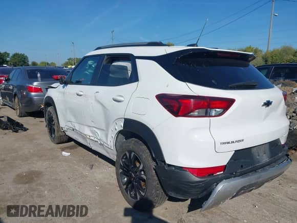 2022 Chevrolet TrailBlazer LT с VIN KL79MPSL4NB027576, выставлен на аукционе IAAI как лот 43213303 с пробегом 88 204 миль миль и . История ставок и продаж доступна на DreamBid. Изображение 3.