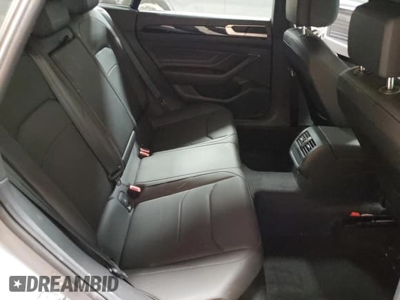 ✅ 2023 Volkswagen Arteon SEL R-Line • VIN: WVWSR7AN6PE014435 • Lot: 66212324. Listed on Copart with 28,901 mi. Free auction sales archive from the USA and detailed vehicle history report at DreamBid. Image 10.