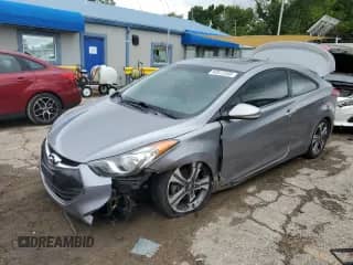 2013 Hyundai Elantra SE z VIN KMHDH6AE8DU006372, wystawiony jako Copart lot #60872335 z przebiegiem 151 390 mil mil oraz Szkoda całkowita • Salvage title. Historia ofert i sprzedaży dostępna na DreamBid. Obrazek 1.