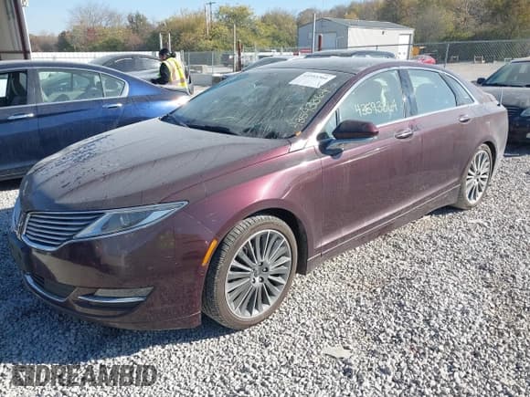 ✅ 2013 Lincoln MKZ Hybrid • VIN: 3LN6L2LU6DR823433 • Lot: 43593364. Wystawiony na IAAI z przebiegiem 200 198 mil. Bezpłatny archiwum sprzedaży aukcyjnych z USA i szczegółowy raport historii pojazdu na DreamBid. Zdjęcie 17.