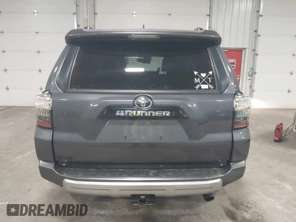 ✅ 2023 Toyota 4Runner TRD Off Road Premium • VIN: JTERU5JR4P6194394 • Лот: 42091996. Опубликован ранее на IAAI с пробегом 22 394 миль. Бесплатный доступ к архиву аукционных продаж из США и подробный отчёт об истории автомобиля на DreamBid. Изображение 17.