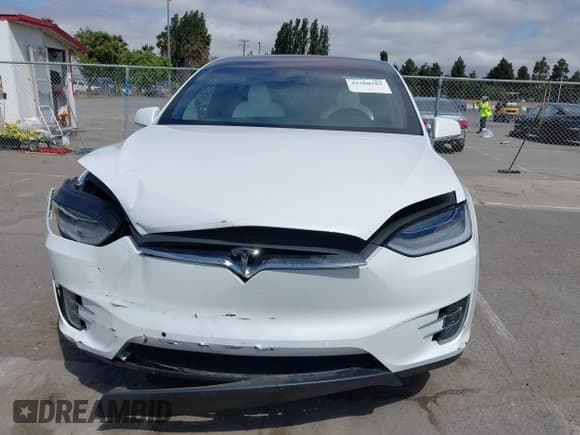 ✅ 2021 Tesla Model X Long Range Plus • VIN: 5YJXCDE27MF322200 • Lot: 42360282. Listed on IAAI with 37,072 mi. Free auction sales archive from the USA and detailed vehicle history report at DreamBid. Image 12.
