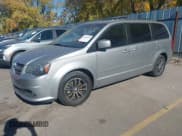 ✅ 2017 Dodge Grand Caravan GT • VIN: 2C4RDGEG5HR693157 • Lot: 43420295. Wystawiony na IAAI z przebiegiem 133 561 mil. Bezpłatny archiwum sprzedaży aukcyjnych z USA i szczegółowy raport historii pojazdu na DreamBid. Zdjęcie 17.