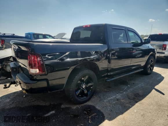2013 Ram 1500 Express z VIN 1C6RR6KT4DS717087, wystawiony jako Copart lot #80187645 z przebiegiem 248 311 mil mil oraz Czysty tytuł • Clean title. Historia ofert i sprzedaży dostępna na DreamBid. Obrazek 3.