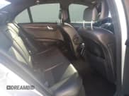 ✅ 2012 Mercedes-Benz C 250 Sport • VIN: WDDGF4HB0CF853063 • Lot: 91029615. Wystawiony na Copart z przebiegiem 146 810 mil. Bezpłatny archiwum sprzedaży aukcyjnych z USA i szczegółowy raport historii pojazdu na DreamBid. Zdjęcie 10.