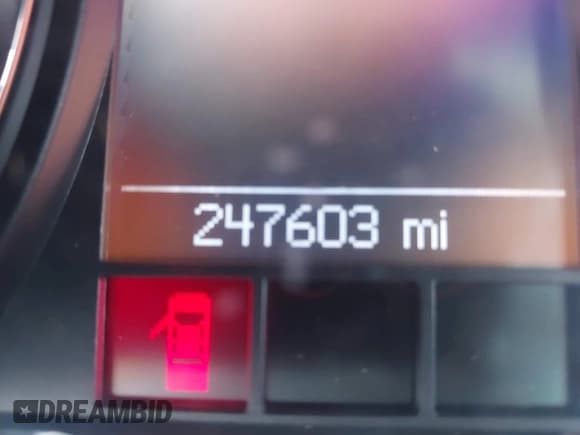 ✅ 2009 Dodge 1500 Laramie • VIN: 1D3HV13T09J522481 • Lot: 42885132. Wystawiony na IAAI z przebiegiem 247 603 mil. Bezpłatny archiwum sprzedaży aukcyjnych z USA i szczegółowy raport historii pojazdu na DreamBid. Zdjęcie 16.