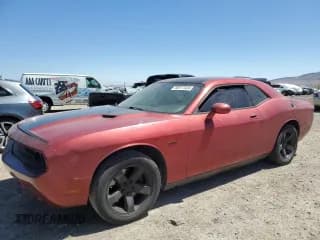 ✅ 2010 Dodge Challenger R/T Classic • VIN: 2B3CJ5DT2AH272513 • Lot: 60977324. Wystawiony na Copart z przebiegiem Nie podano. Bezpłatny archiwum sprzedaży aukcyjnych z USA i szczegółowy raport historii pojazdu na DreamBid. Zdjęcie 1.