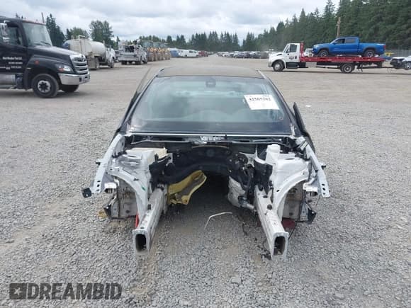 ✅ 2009 BMW M3 • VIN: WBSWD93589P361970 • Lot: 42565262. Listed on IAAI with Not provided. Free auction sales archive from the USA and detailed vehicle history report at DreamBid. Image 11.