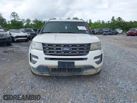 ✅ 2017 Ford Explorer • VIN: 1FM5K7B81HGD39604 • Lot: 42034589. Wystawiony na IAAI z przebiegiem 126 218 mil. Bezpłatny archiwum sprzedaży aukcyjnych z USA i szczegółowy raport historii pojazdu na DreamBid. Zdjęcie 12.