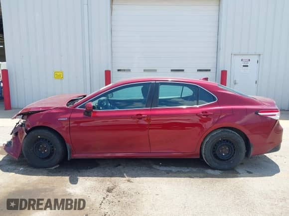 2020 Toyota Camry Hybrid LE с VIN 4T1C31AK1LU529606, выставлен на аукционе IAAI как лот 42598060 с пробегом 61 690 миль миль и . История ставок и продаж доступна на DreamBid. Изображение 15.