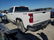 ✅ 2023 Chevrolet Silverado 2500HD Work Truck • VIN: 1GC1YLE7XPF169163 • Lot: 90227305. Wystawiony na Copart z przebiegiem 56 939 mil. Bezpłatny archiwum sprzedaży aukcyjnych z USA i szczegółowy raport historii pojazdu na DreamBid. Zdjęcie 2.