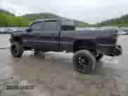 2005 Chevrolet Silverado 2500HD LT с VIN 1GCHK23205F844372, выставлен на аукционе Copart как лот 58010745 с пробегом 247 138 миль миль и Списание • Salvage title. История ставок и продаж доступна на DreamBid. Изображение 2.
