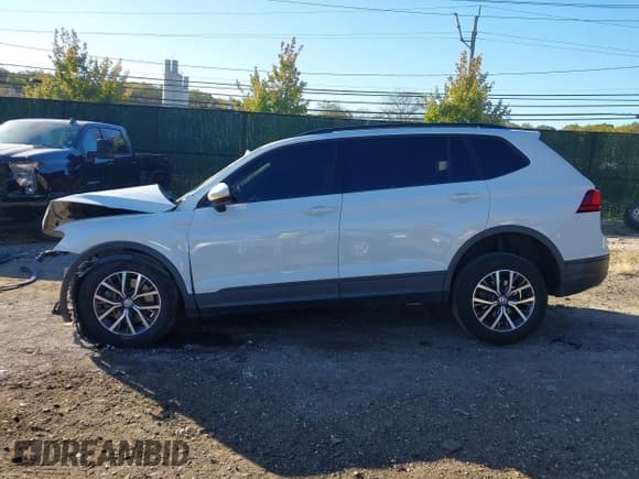 ✅ 2021 Volkswagen Tiguan S • VIN: 3VV0B7AX4MM106373 • Lot: 43431208. Listed on IAAI with 87,272 mi. Free auction sales archive from the USA and detailed vehicle history report at DreamBid. Image 15.