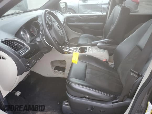 ✅ 2020 Dodge Grand Caravan SXT • VIN: 2C4RDGCG1LR254128 • Лот: 91040935. Опубликован ранее на Copart с пробегом 129 547 миль. Бесплатный доступ к архиву аукционных продаж из США и подробный отчёт об истории автомобиля на DreamBid. Изображение 7.