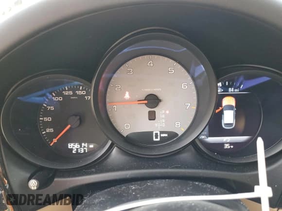 ✅ 2017 Porsche Macan S • VIN: WP1AB2A50HLB15503 • Lot: 92924445. Wystawiony na Copart z przebiegiem 85 614 mil. Bezpłatny archiwum sprzedaży aukcyjnych z USA i szczegółowy raport historii pojazdu na DreamBid. Zdjęcie 9.