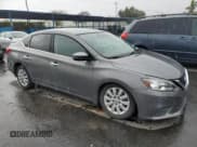 ✅ 2017 Nissan Sentra SV • VIN: 3N1AB7AP5HY227157 • Lot: 93333575. Wystawiony na Copart z przebiegiem 117 110 mil. Bezpłatny archiwum sprzedaży aukcyjnych z USA i szczegółowy raport historii pojazdu na DreamBid. Zdjęcie 4.