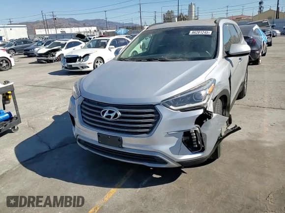 ✅ 2017 Hyundai Santa Fe SE • VIN: KM8SM4HF0HU206254 • Лот: 86281245. Опубликован ранее на Copart с пробегом 127 186 миль. Бесплатный доступ к архиву аукционных продаж из США и подробный отчёт об истории автомобиля на DreamBid. Изображение 14.