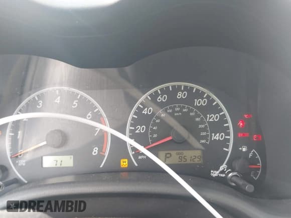 ✅ 2013 Toyota Corolla L • VIN: 5YFBU4EE4DP132098 • Лот: 43689085. Опубликован ранее на IAAI с пробегом 95 129 миль. Бесплатный доступ к архиву аукционных продаж из США и подробный отчёт об истории автомобиля на DreamBid. Изображение 15.