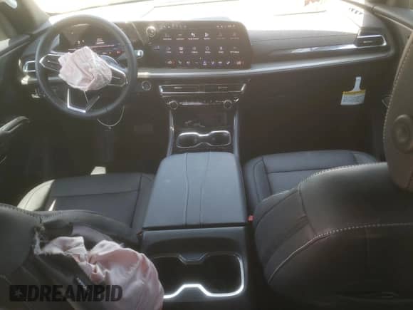 2025 Chevrolet Traverse FWD LT with VIN 1GNERGRS6SJ266796, listed as a Copart auction lot 63424945 with 1,631 mi miles and Salvage title. Bid and sale history available at DreamBid. Image 8.