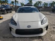 ✅ 2024 Toyota 86 • VIN: JF1ZNBB18R8757842 • Lot: 81617955. Listed on Copart with 19,197 mi. Free auction sales archive from the USA and detailed vehicle history report at DreamBid. Image 5.